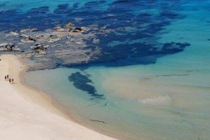 mare turchese e scoglio